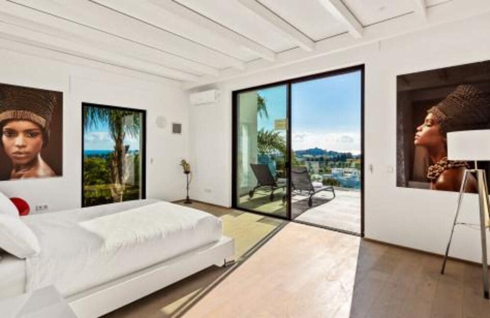 Chalet de 6 habitaciones en Benahavís en venta con piscina garaje - 2.995.000 € (Ref: 8051282)