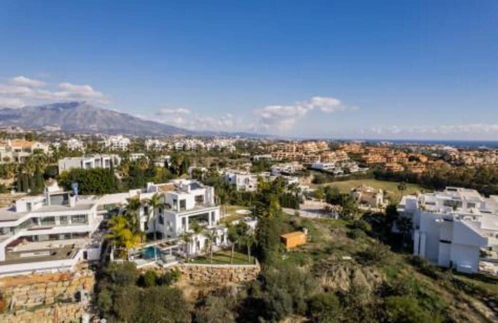 6 soveværelse Villa til salg i Benahavis med swimmingpool garage - € 2.995.000 (Ref: 8051282)