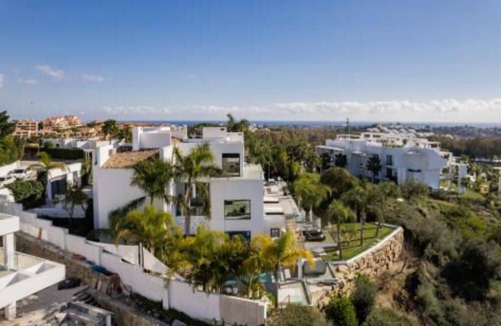 6 soveværelse Villa til salg i Benahavis med swimmingpool garage - € 2.995.000 (Ref: 8051282)