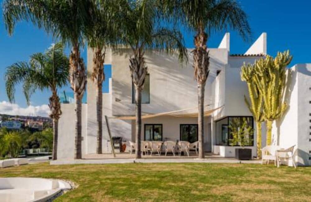 6 soveværelse Villa til salg i Benahavis med swimmingpool garage - € 2.995.000 (Ref: 8051282)