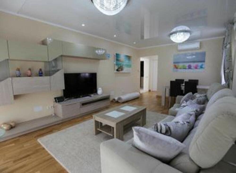 4 soverom Villa til leie i San Pedro de Alcantara med svømmebasseng garasje - € 6 000 (Ref: 8060987)