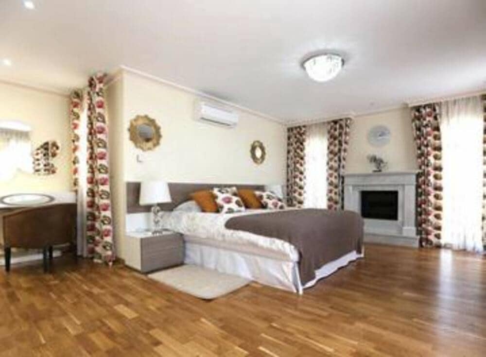 4 soverom Villa til leie i San Pedro de Alcantara med svømmebasseng garasje - € 6 000 (Ref: 8060987)