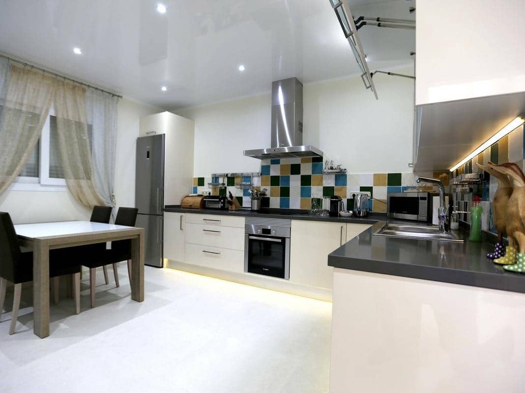 4 soverom Villa til leie i San Pedro de Alcantara med svømmebasseng garasje - € 6 000 (Ref: 8060987)
