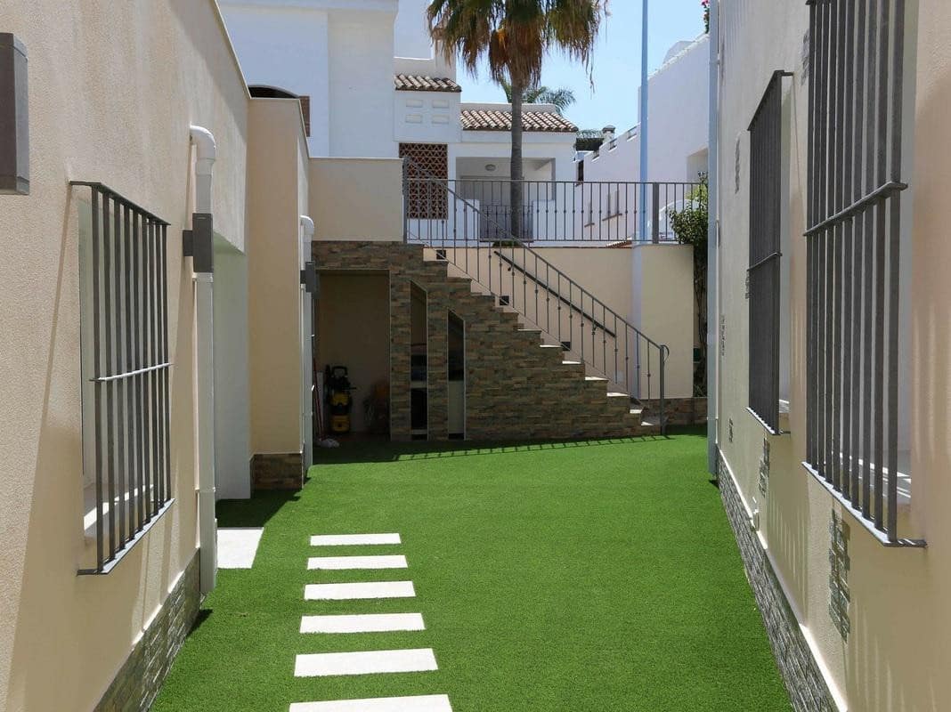 4 soverom Villa til leie i San Pedro de Alcantara med svømmebasseng garasje - € 6 000 (Ref: 8060987)