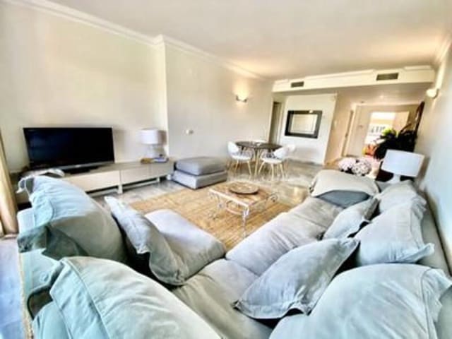 2 bedroom Apartment for rent in Los Naranjos, Marbella with pool garage - € 2,500 (Ref: 8063621)