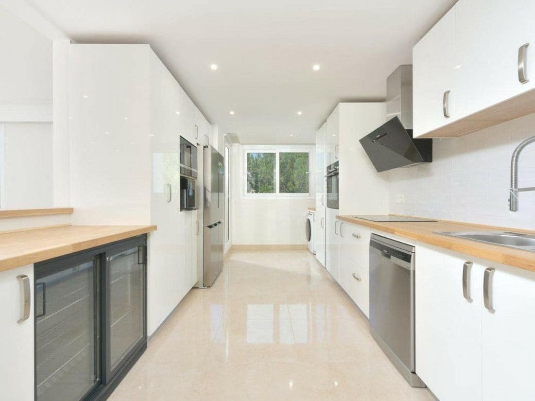 3 soveværelse Penthouse til salg i Marbella med swimmingpool garage - € 1.495.000 (Ref: 8079498)