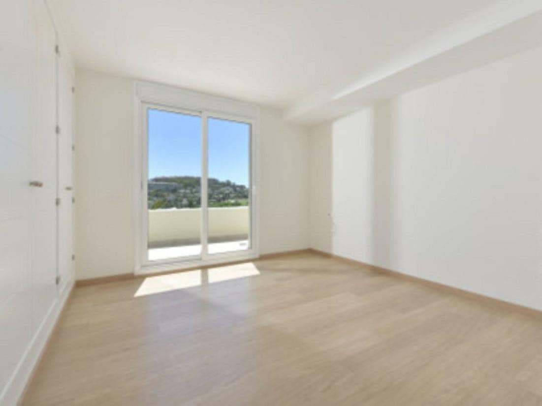 3 soverom Penthouse til salgs i Marbella med svømmebasseng garasje - € 1 495 000 (Ref: 8079498)