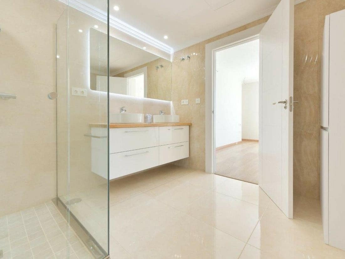 3 soverom Penthouse til salgs i Marbella med svømmebasseng garasje - € 1 495 000 (Ref: 8079498)