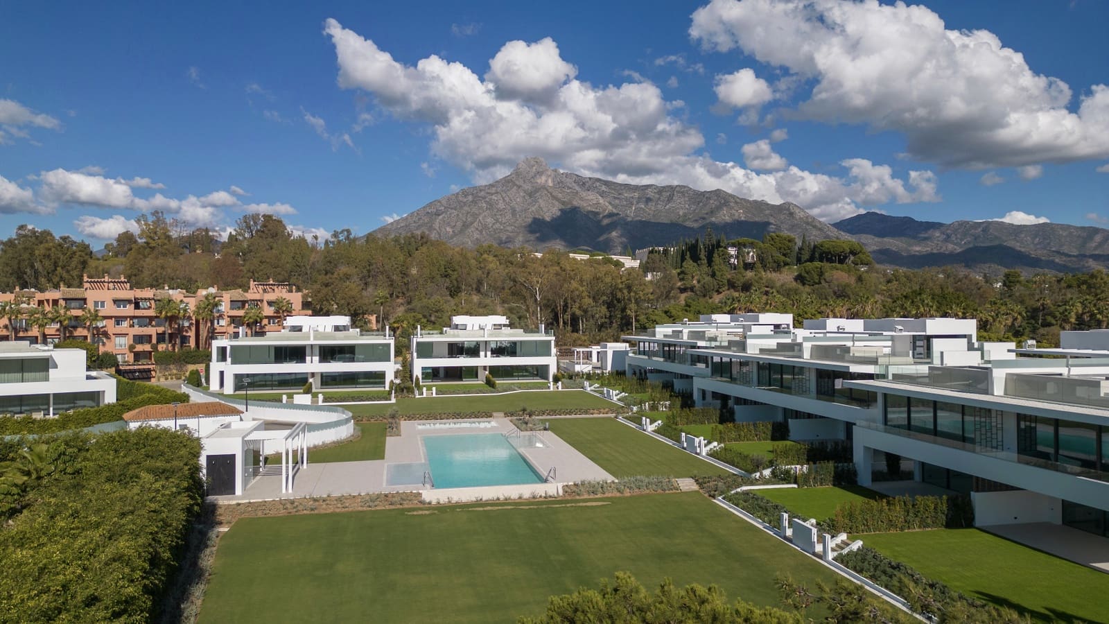 3 chambre Villa/Maison à vendre à Marbella avec piscine garage - 4 900 000 € (Ref: 8088834)