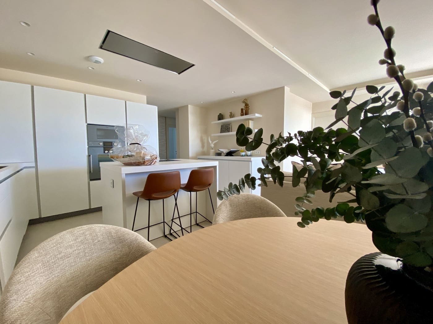 3 camera da letto Appartamento in vendita in New Golden Mile con piscina garage - 1.850.000 € (Rif: 8090375)