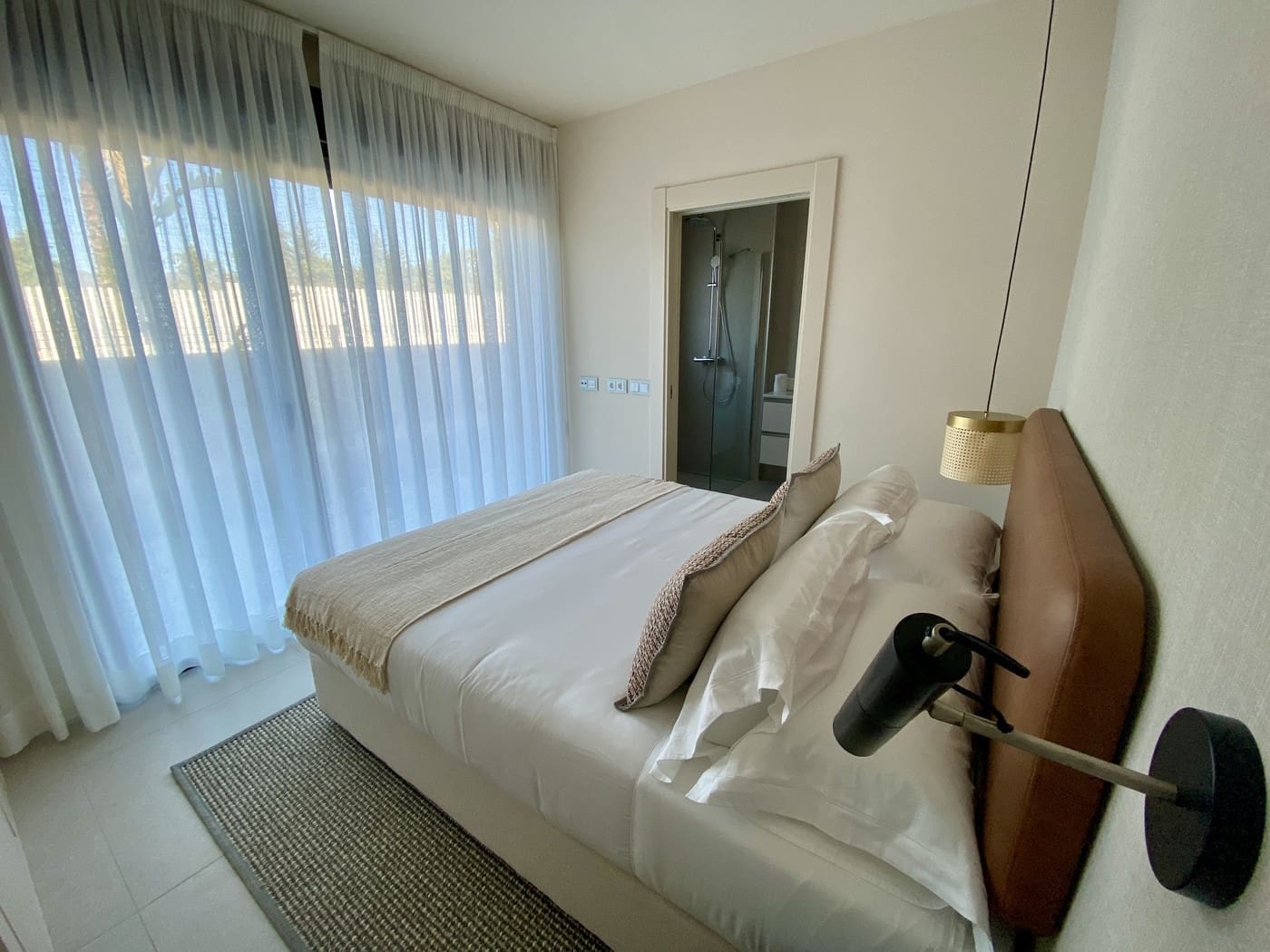 3 camera da letto Appartamento in vendita in New Golden Mile con piscina garage - 1.850.000 € (Rif: 8090375)