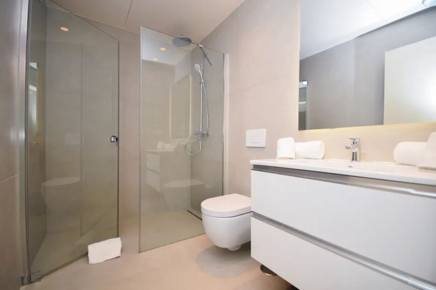 3 camera da letto Appartamento in vendita in New Golden Mile con piscina garage - 1.850.000 € (Rif: 8090375)