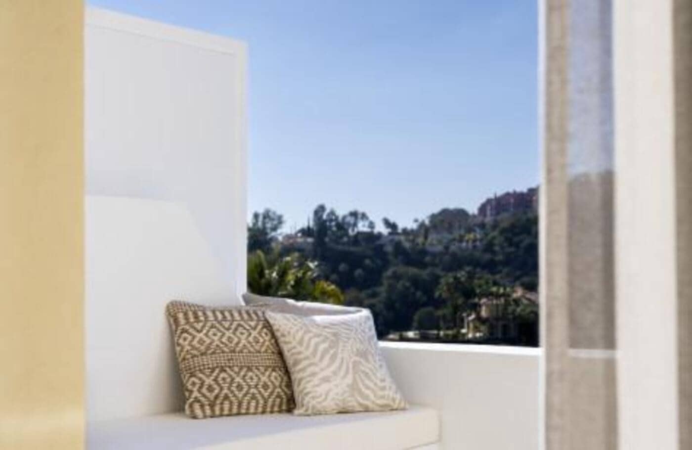 3 soverom Penthouse til salgs i Benahavis med svømmebasseng garasje - € 899 000 (Ref: 8090376)