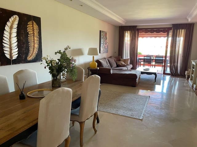 2 soverom Leilighet til leie i Resinera-Voladilla, Estepona med svømmebasseng garasje - € 2 200 (Ref: 8096275)