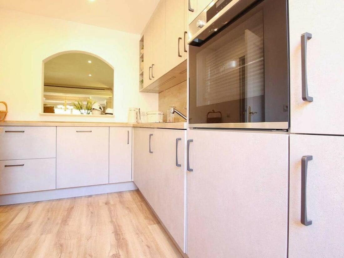 3 bedroom Townhouse for sale in Marbella with pool - € 630,000 (Ref: 8101598)