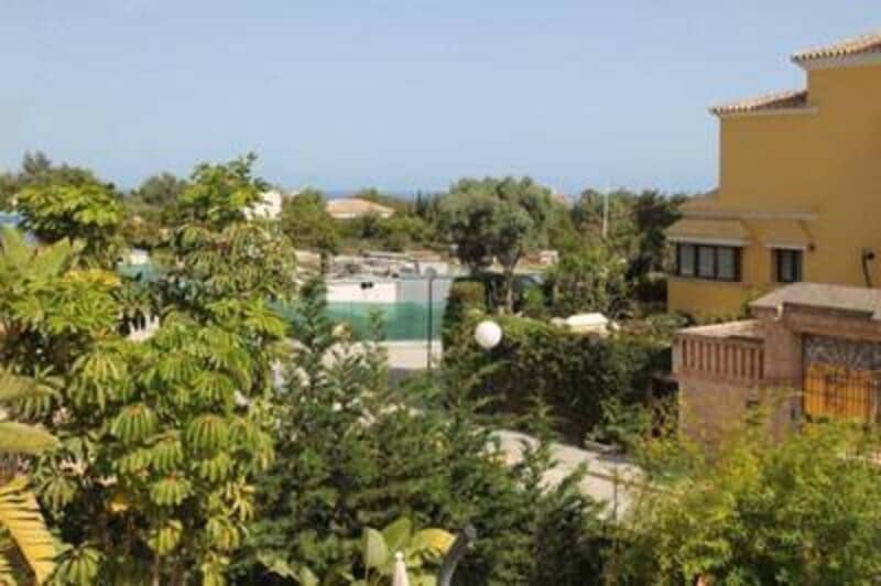 5 slaapkamer Villa te huur in Golden Mile met zwembad garage - € 14.000 (Ref: 8103865)