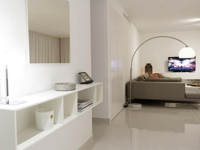 3 soverom Penthouse til salgs i Nueva Atalaya, Estepona med svømmebasseng garasje - € 1 050 000 (Ref: 8114379)