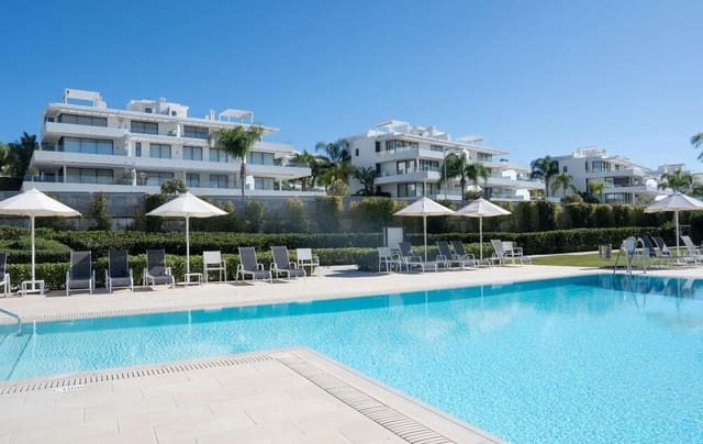 3 soverom Penthouse til salgs i Nueva Atalaya, Estepona med svømmebasseng garasje - € 1 050 000 (Ref: 8114379)