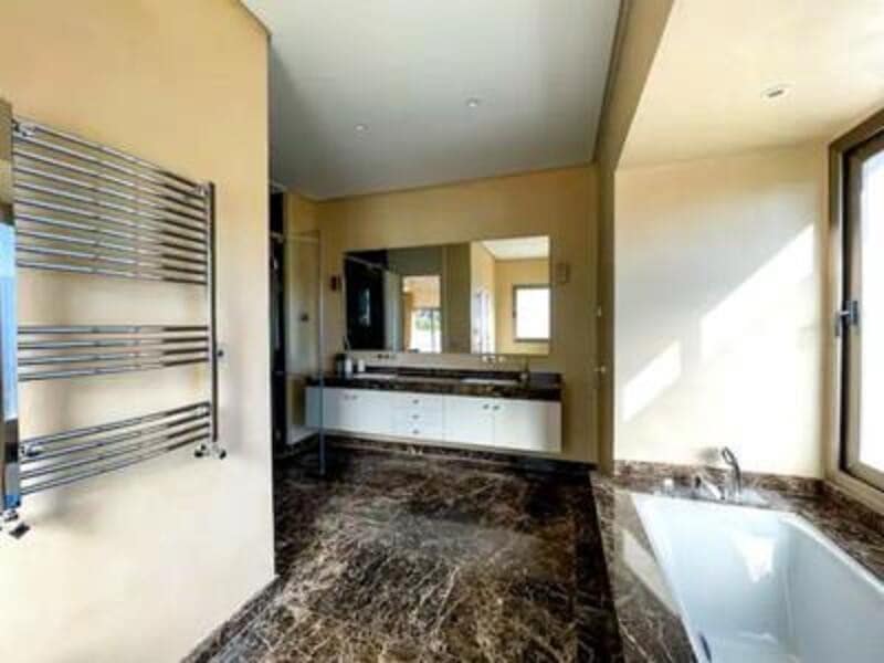 5 quarto Moradia para venda em El Paraiso com piscina garagem - 3 650 000 € (Ref: 8126020)