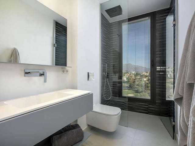 4 soverom Villa til salgs i El Paraíso, Benahavís med svømmebasseng garasje - € 3 495 000 (Ref: 8133635)