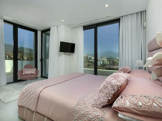 4 chambre Villa/Maison à vendre à El Paraíso, Benahavís avec piscine garage - 3 495 000 € (Ref: 8133635)