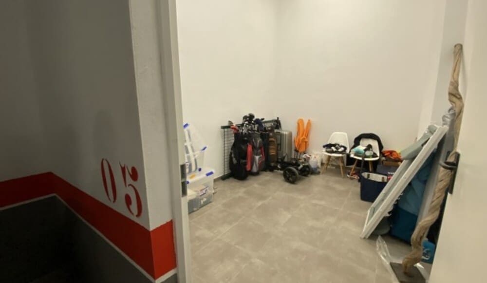 3 sypialnia Apartament na sprzedaż w Benahavis z basenem garażem - 940 000 € (Ref: 8138646)