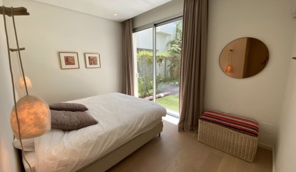 3 sypialnia Apartament na sprzedaż w Benahavis z basenem garażem - 940 000 € (Ref: 8138646)