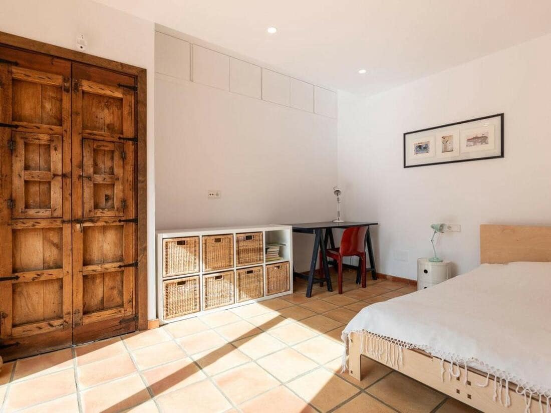 4 sypialnia Willa na sprzedaż w Marbella z basenem garażem - 1 650 000 € (Ref: 8142584)