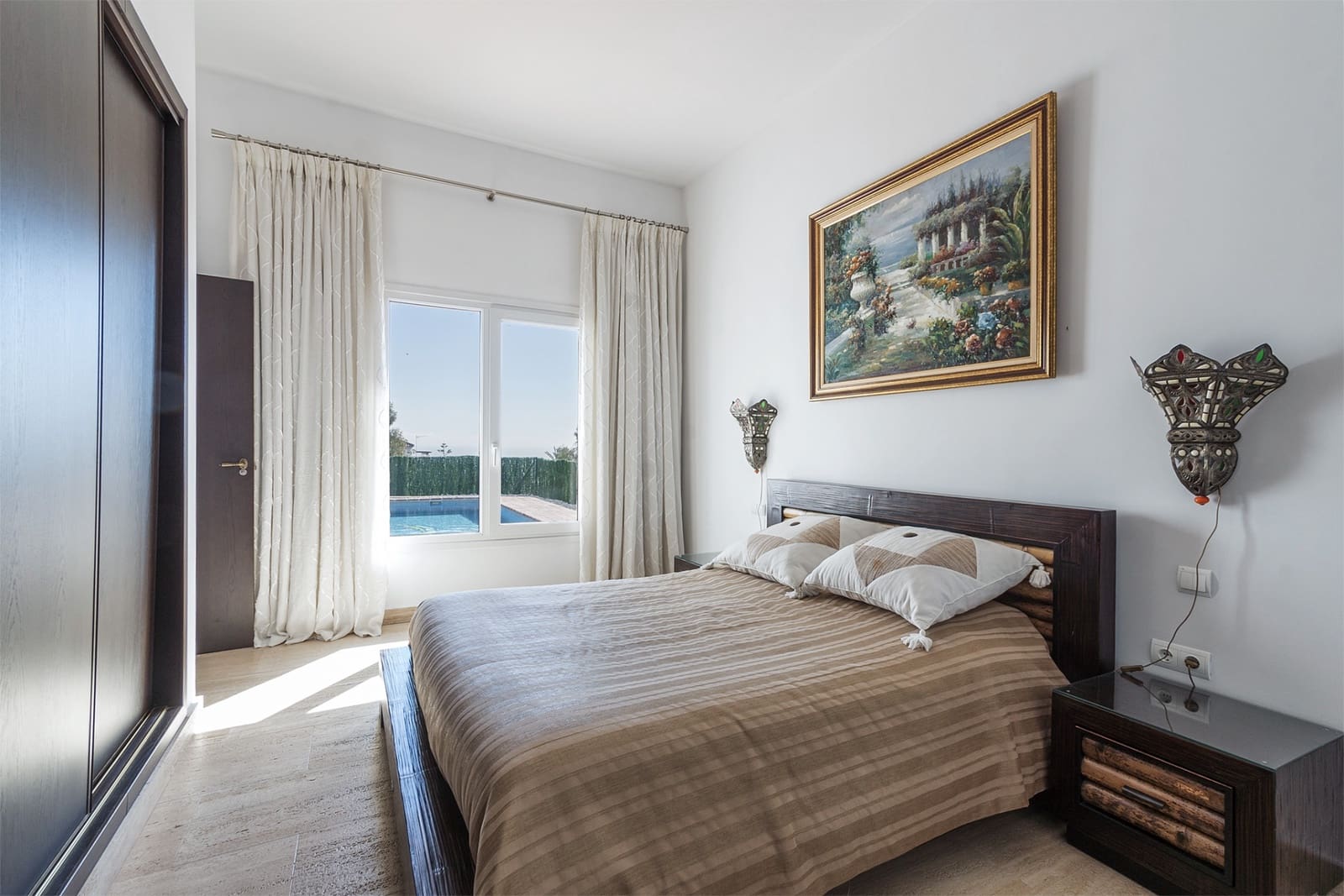 4 sypialnia Willa do wynajęcia w Manilva z basenem garażem - 8 000 € (Ref: 8154855)