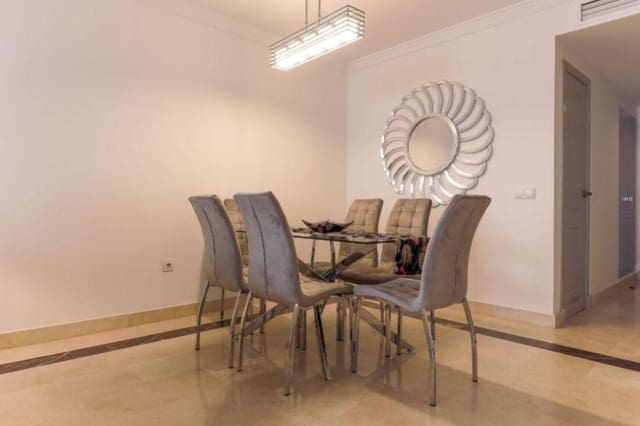 2 bedroom Apartment for sale in Nueva Alcántara, Marbella with pool garage - € 695,000 (Ref: 8161243)