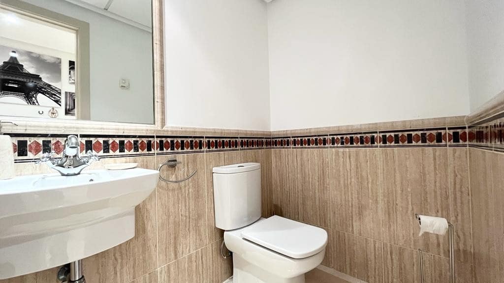 3 makuuhuone Huoneisto myytävänä paikassa Marbella mukana uima-altaan 
autotalli - 975 000 € (Ref: 8183667)