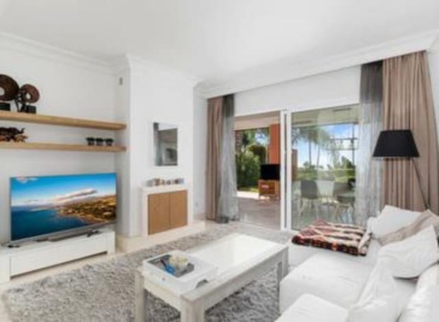 2 Zimmer Apartment zu vermieten in Los Flamingos, Benahavís mit Pool Garage - 2.400 € (Ref: 8186965)