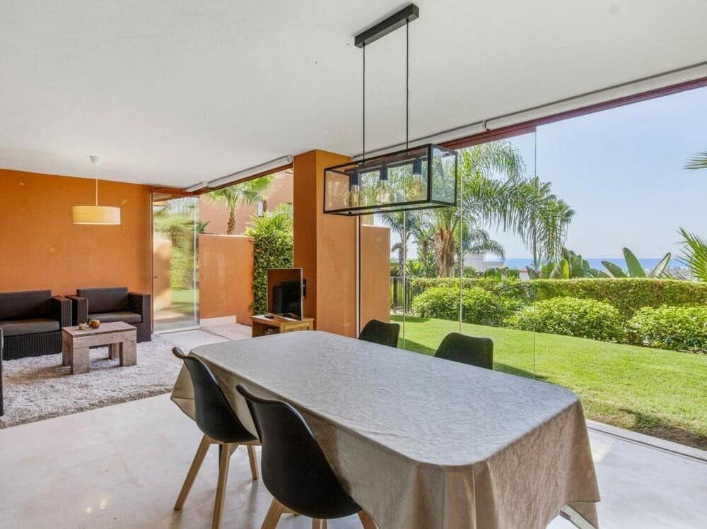 2 soverom Leilighet til leie i Los Flamingos med svømmebasseng garasje - € 2 400 (Ref: 8186965)