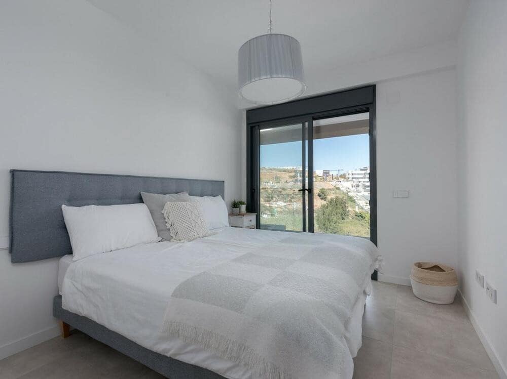3 soverom Leilighet til salgs i Estepona med svømmebasseng garasje - € 645 000 (Ref: 8210422)