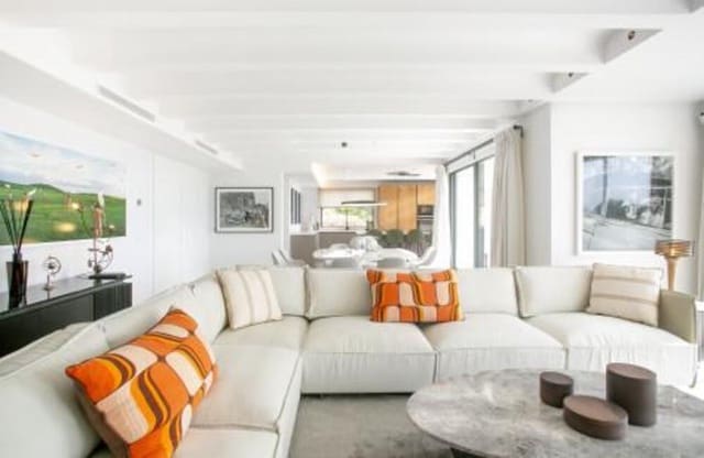 5 chambre Villa/Maison à vendre à Sierra Blanca, Marbella avec piscine garage - 4 995 000 € (Ref: 8212637)