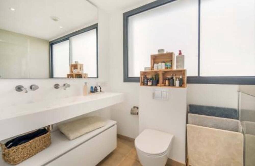 2 quarto Penthouse para venda em Estepona com piscina garagem - 755 000 € (Ref: 8215472)