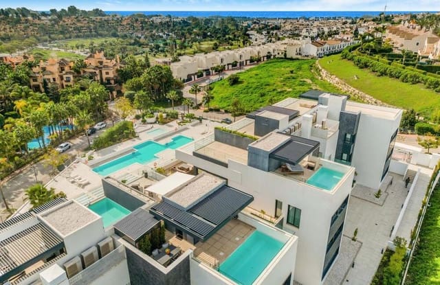 2 camera da letto Attico in vendita in Paraiso - Barronal, Estepona con piscina garage - 755.000 € (Rif: 8215472)