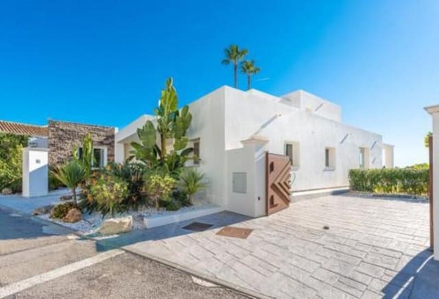 4 camera da letto Villa da affittare in El Paraiso, Estepona con piscina garage - 10.000 € (Rif: 8219808)