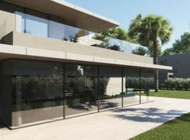 Chalet de 4 habitaciones en Nueva Alcántara, Marbella en venta con piscina garaje - 3.900.000 € (Ref: 8225572)