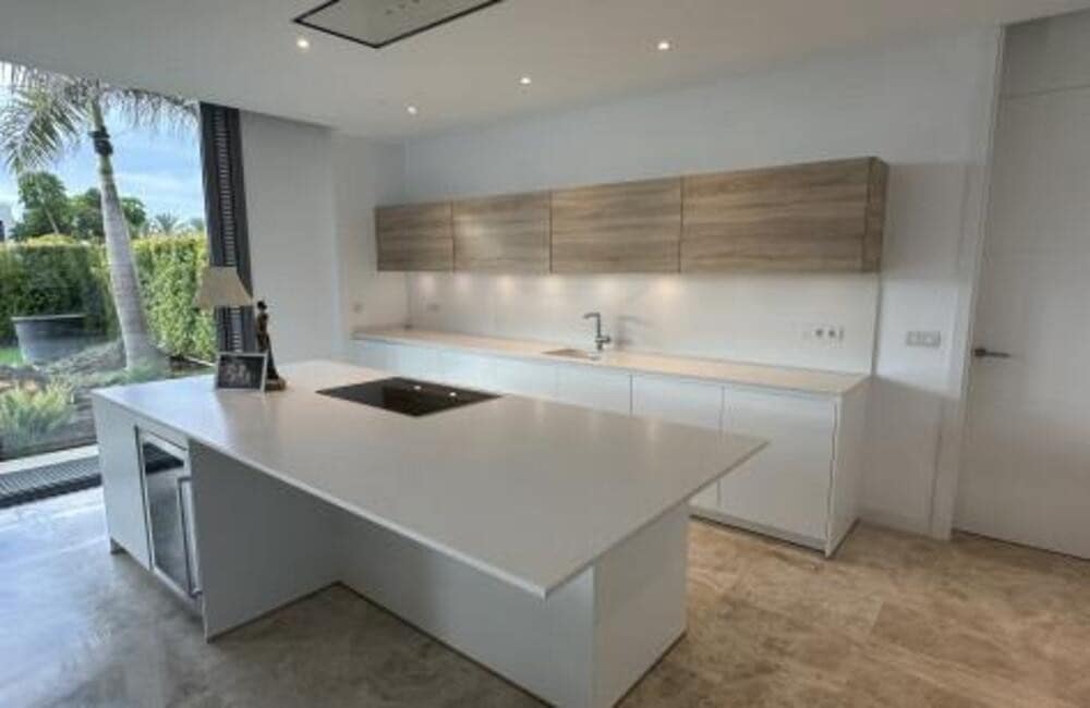 Villa/Maison de 3 chambres à louer à Saladillo-Benamara avec piscine garage - 10 000 € (Ref: 8232588)