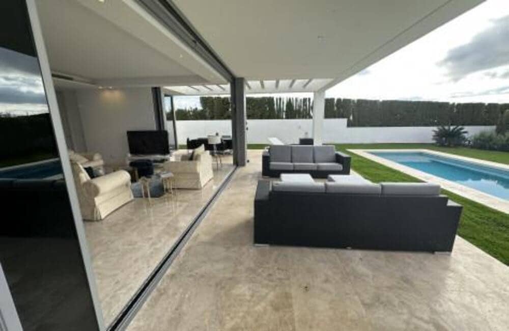 Villa/Maison de 3 chambres à louer à Saladillo-Benamara avec piscine garage - 10 000 € (Ref: 8232588)