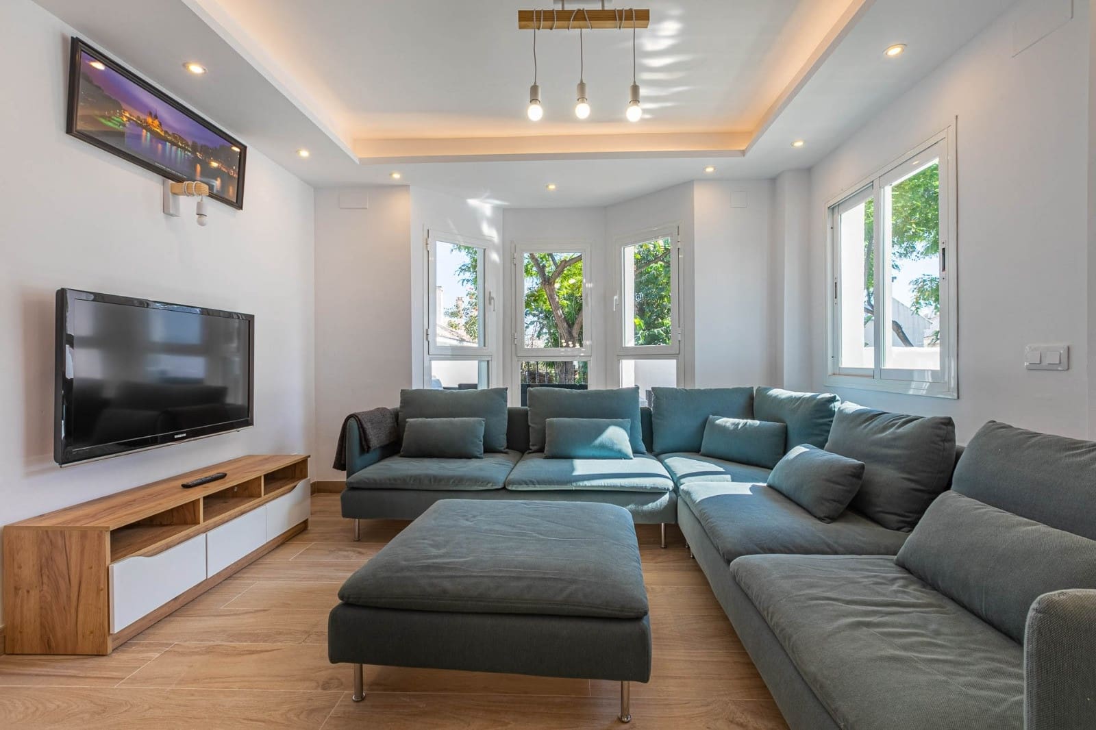 3 sovrum Lägenhet att hyra i Marbella med pool - 3 200 € (Ref: 8232592)