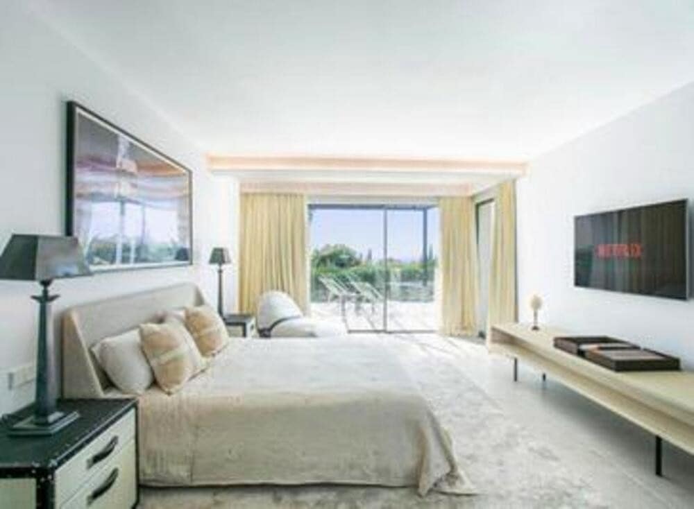 5 soveværelse Villa til salg i Marbella med swimmingpool garage - € 4.995.000 (Ref: 8249645)