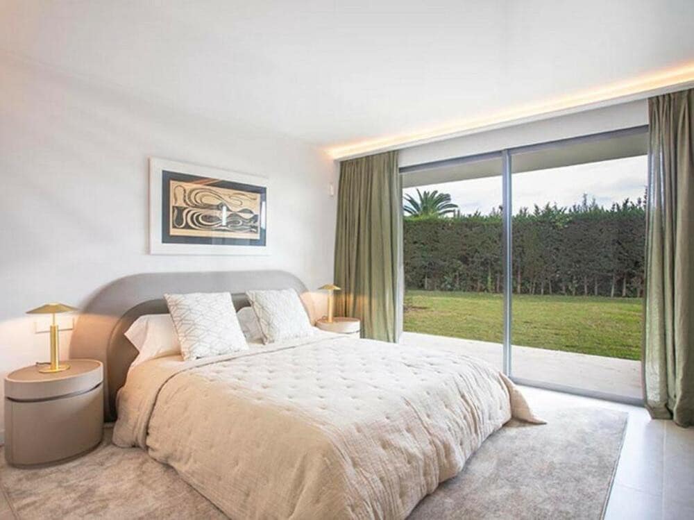 5 soveværelse Villa til salg i Marbella med swimmingpool garage - € 4.995.000 (Ref: 8249645)