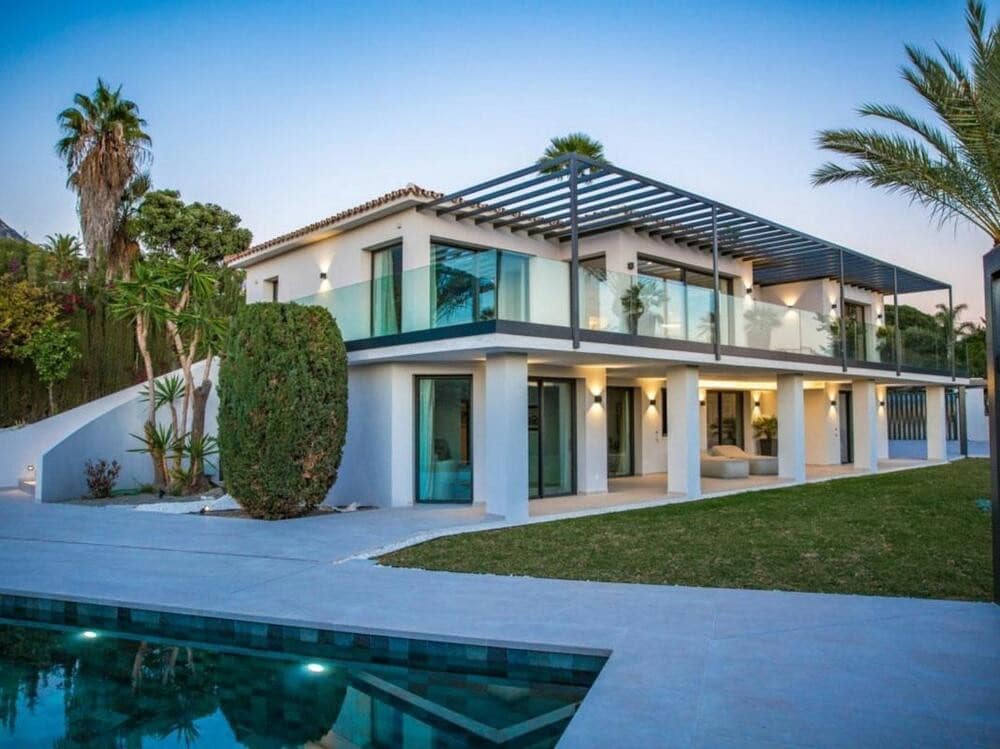 5 soveværelse Villa til salg i Marbella med swimmingpool garage - € 4.995.000 (Ref: 8249645)