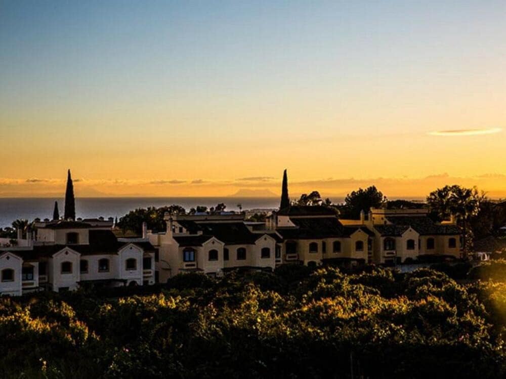 5 soveværelse Villa til salg i Marbella med swimmingpool garage - € 4.995.000 (Ref: 8249645)