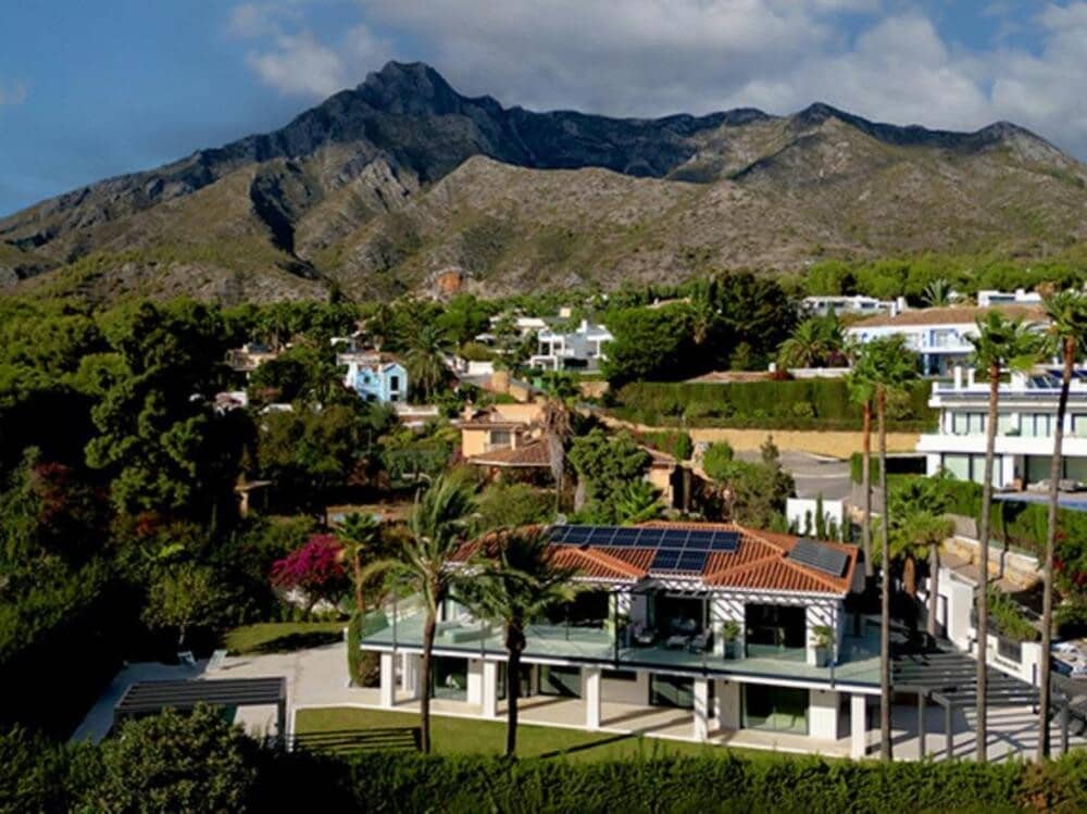 5 soveværelse Villa til salg i Marbella med swimmingpool garage - € 4.995.000 (Ref: 8249645)