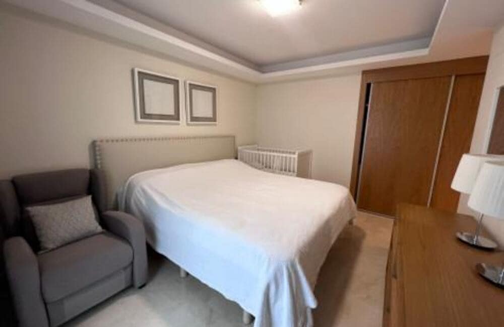 3 sovrum Lägenhet att hyra i San Pedro de Alcantara med pool garage - 2 900 € (Ref: 8255322)