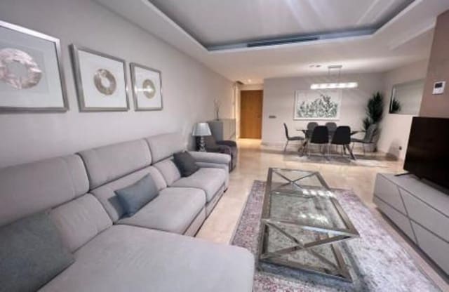 3 sovrum Lägenhet att hyra i Nueva Alcántara, Marbella med pool garage - 2 900 € (Ref: 8255322)