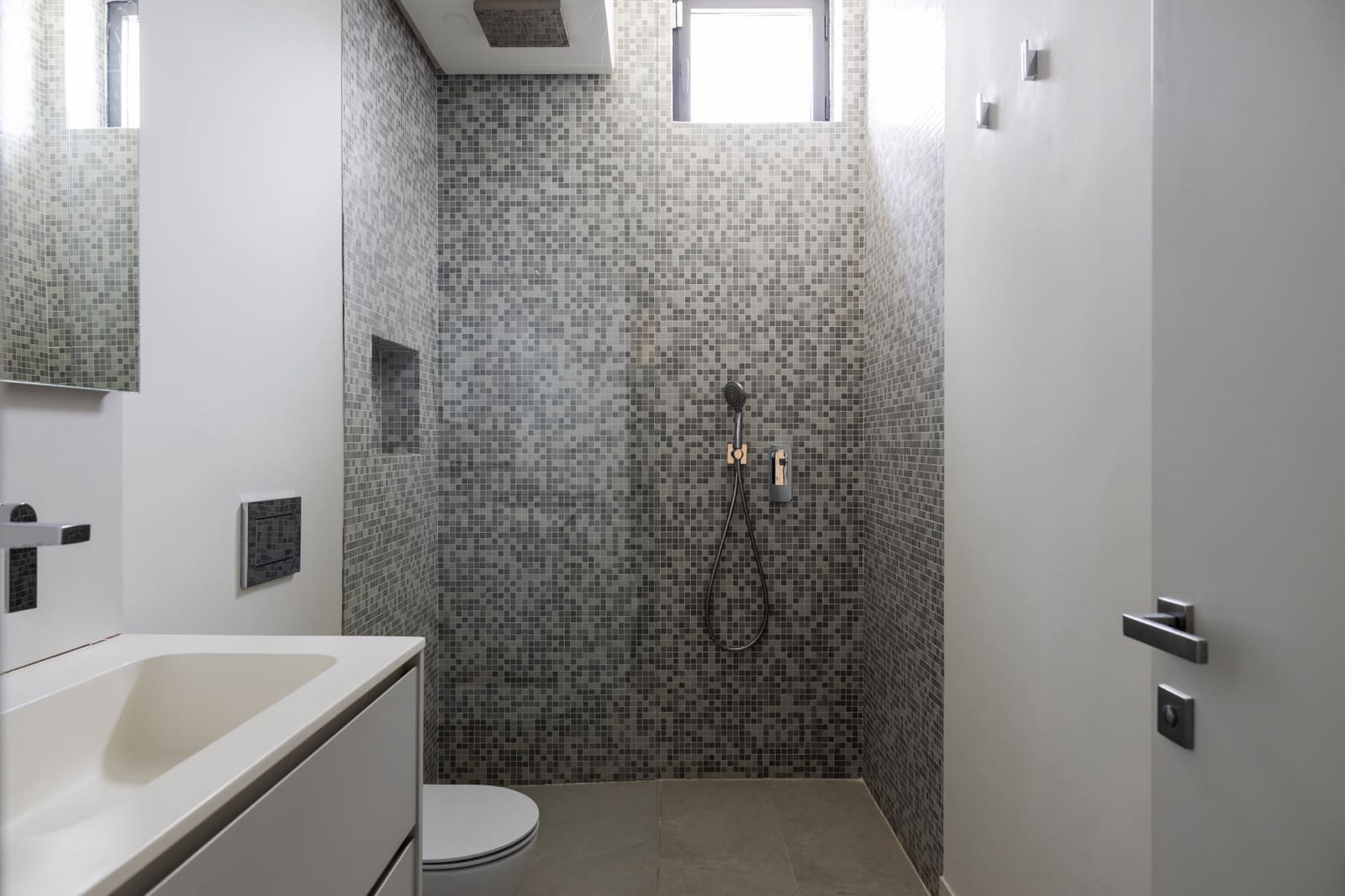 5 sypialnia Willa na sprzedaż w Benahavis z basenem garażem - 2 700 000 € (Ref: 8258128)